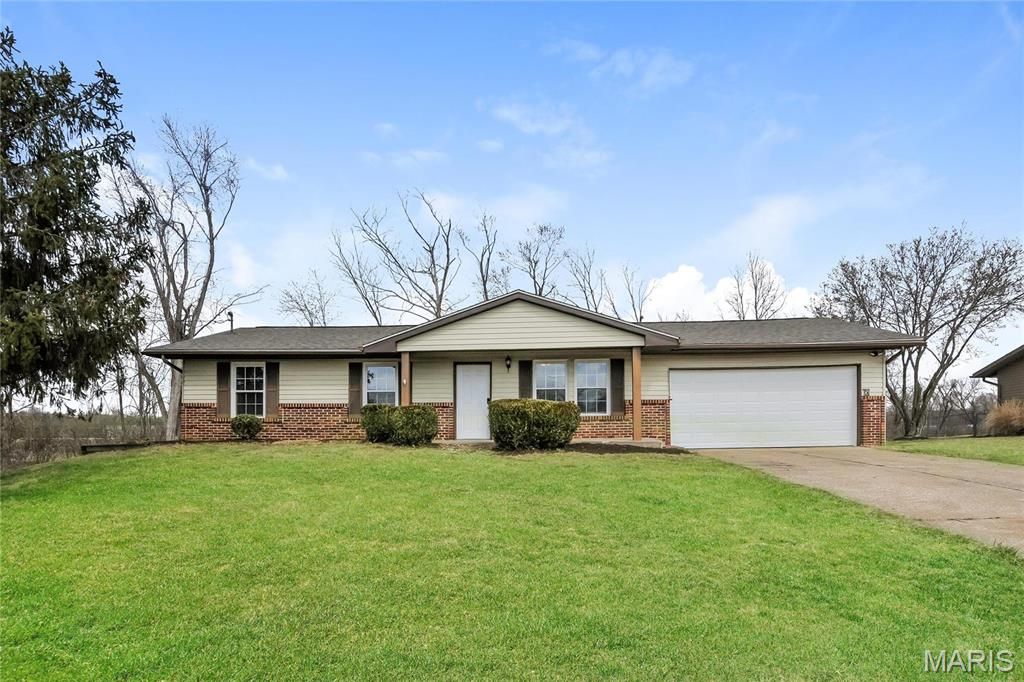77 Augustine Road, Eureka, MO 63025