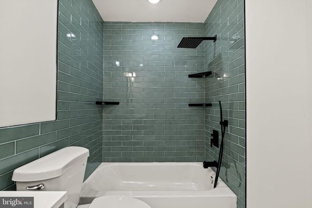 624 W JOHNSON ST, Philadelphia, PA 19144