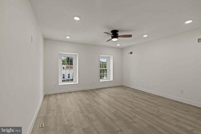624 W JOHNSON ST, Philadelphia, PA 19144