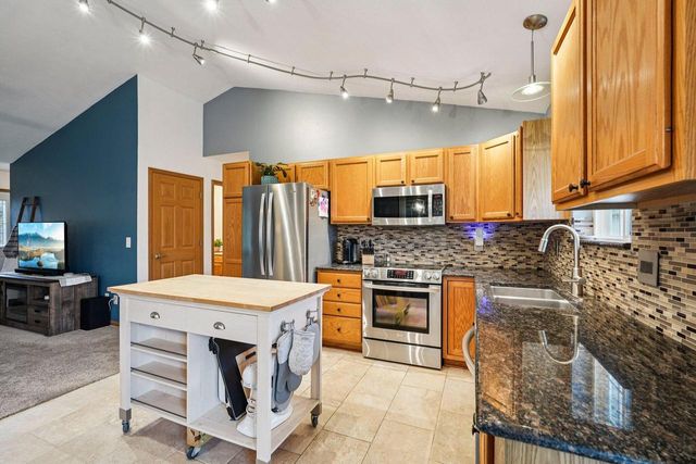 1183 Rockfield ROAD, Hartford, WI 53027