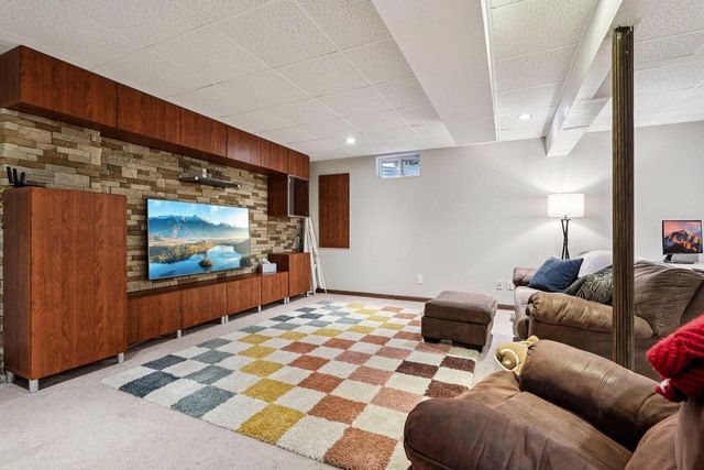 1183 Rockfield ROAD, Hartford, WI 53027