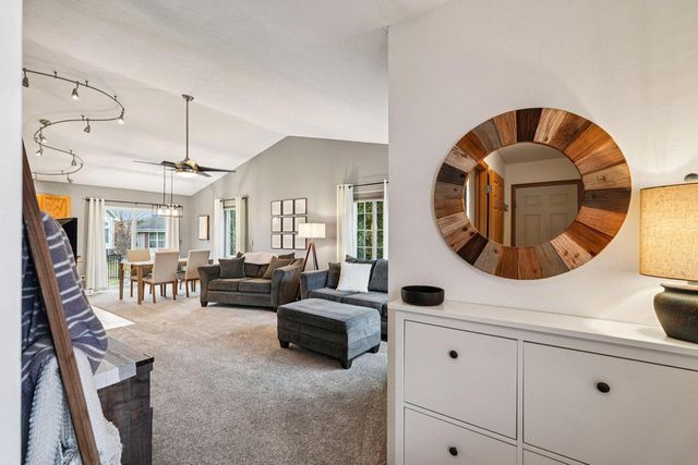 1183 Rockfield ROAD, Hartford, WI 53027