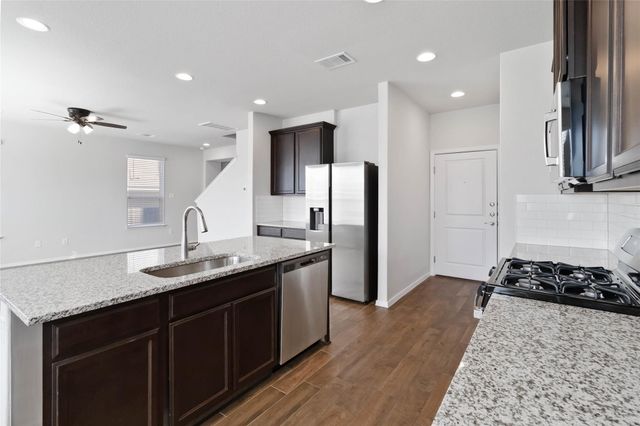 5613 Respinto DR, Austin, TX 78747