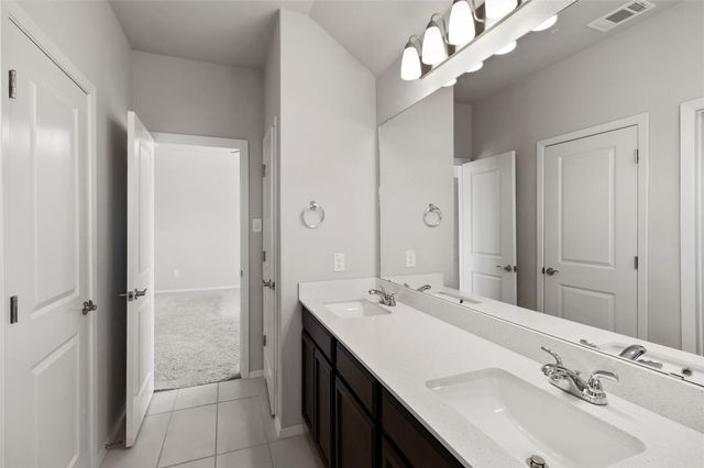 5613 Respinto DR, Austin, TX 78747