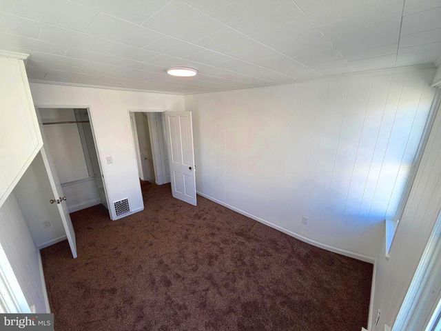 19 W HARRISBURG ST, Dillsburg, PA 17019