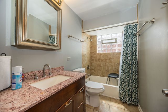 10120 S Torrence Avenue, Chicago, IL 60617