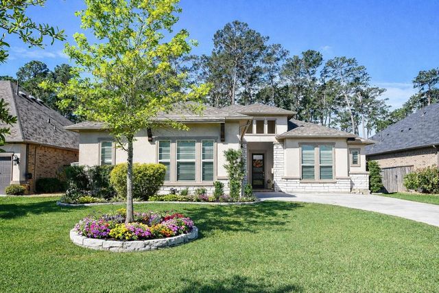 604 Castlewood Cove Lane, Pinehurst, TX 77362