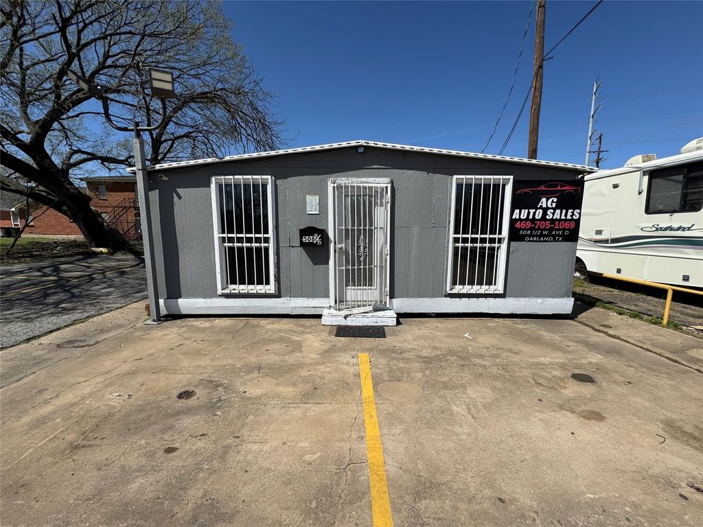 508 W Avenue D, Garland, TX 75040