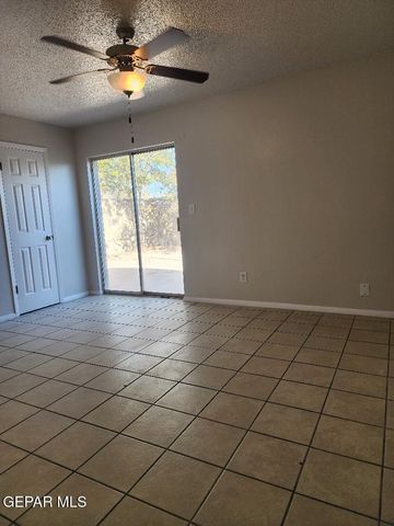 2912 E East Glen Drive, El Paso, TX 79936