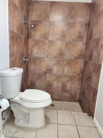 2912 E East Glen Drive, El Paso, TX 79936