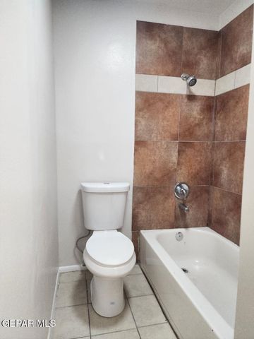 2912 E East Glen Drive, El Paso, TX 79936