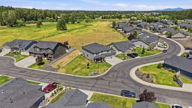 4826 S Lapwai Ln, Spokane, WA 99206