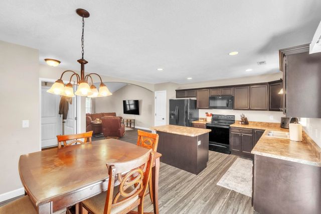 336 Bench Creek Place, Roebuck, SC 29376