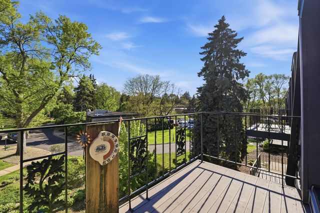 183 Little Canada Road E 305, Little Canada, MN 55117