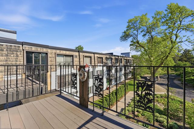 183 Little Canada Road E 305, Little Canada, MN 55117
