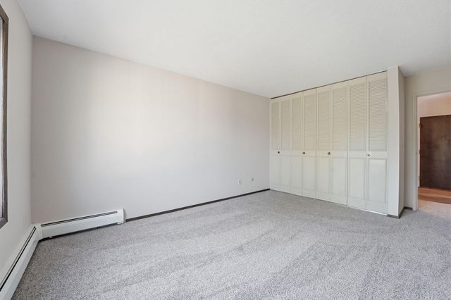 183 Little Canada Road E 305, Little Canada, MN 55117