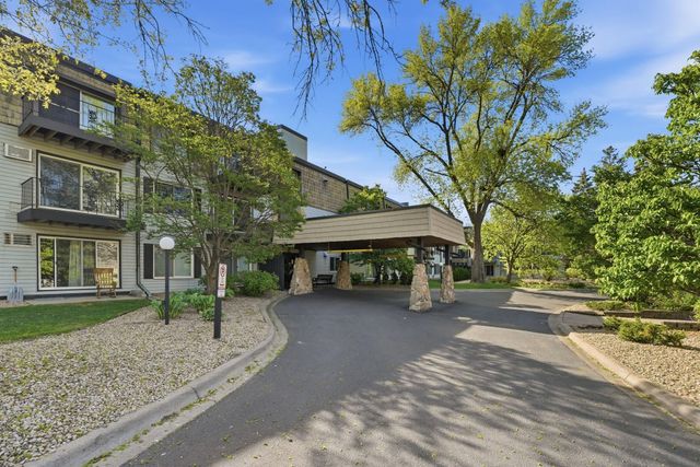 183 Little Canada Road E 305, Little Canada, MN 55117