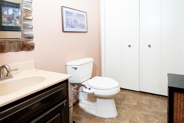 3000 University Drive, Lawrence, KS 66049
