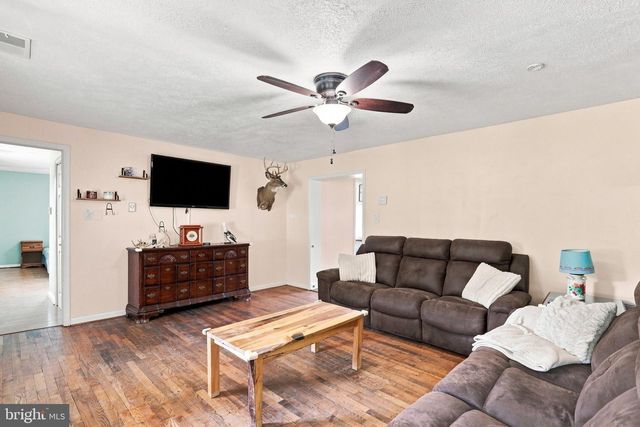 6095 WARDENSVILLE GRADE, Star Tannery, VA 22654