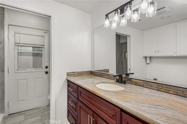 5624 Wadsworth Avenue, Highland, CA 92346