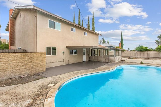 5624 Wadsworth Avenue, Highland, CA 92346