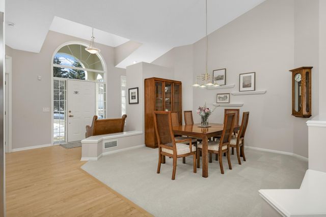 16550 Irwinton Circle, Lakeville, MN 55044