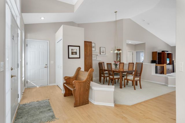 16550 Irwinton Circle, Lakeville, MN 55044