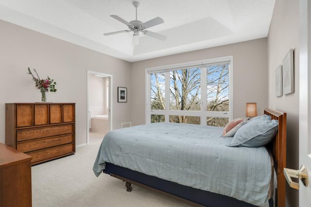 16550 Irwinton Circle, Lakeville, MN 55044