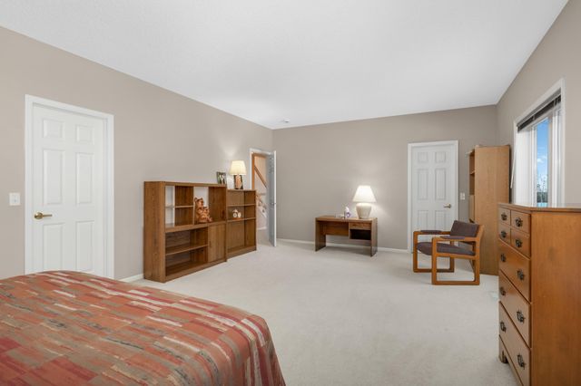 16550 Irwinton Circle, Lakeville, MN 55044