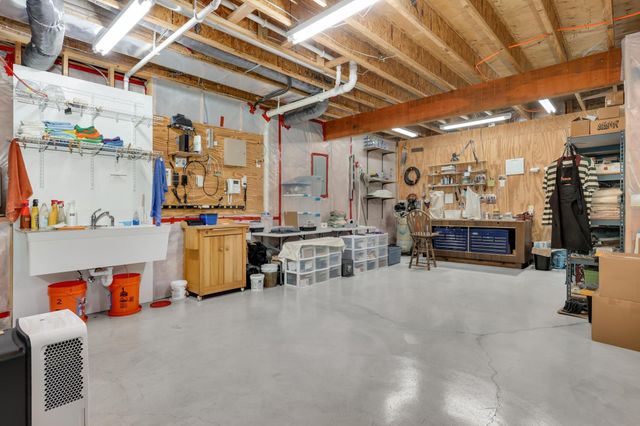 16550 Irwinton Circle, Lakeville, MN 55044