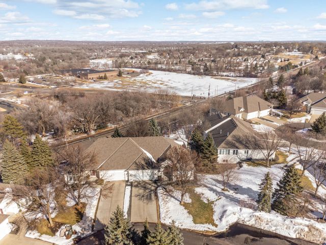 16550 Irwinton Circle, Lakeville, MN 55044