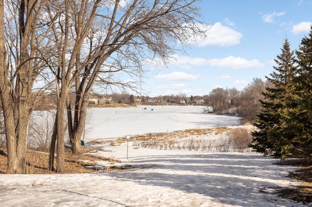 16550 Irwinton Circle, Lakeville, MN 55044