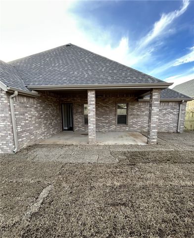 1100 Flat Rock Street, Bentonville, AR 72713