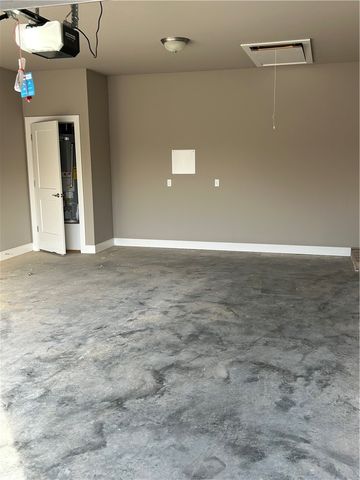 1100 Flat Rock Street, Bentonville, AR 72713