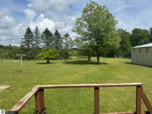 2351 S McGee Road, Lake City, MI 49651