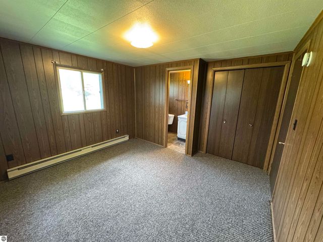 2351 S McGee Road, Lake City, MI 49651