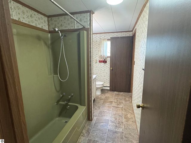 2351 S McGee Road, Lake City, MI 49651