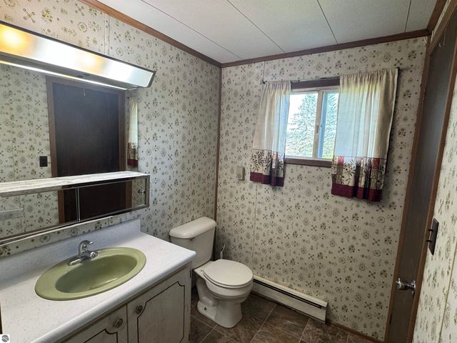 2351 S McGee Road, Lake City, MI 49651