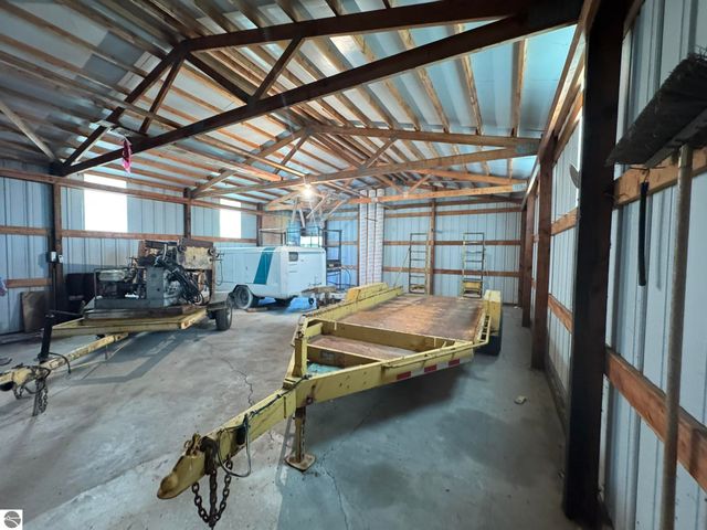 2351 S McGee Road, Lake City, MI 49651