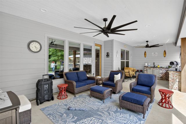115 Robinson Lane, Benton, LA 71006