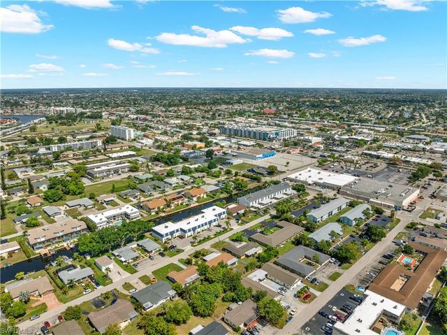 4913 Vincennes ST 2, Cape Coral, FL 33904
