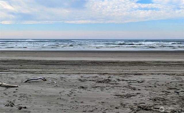 1508 177th Place, Long Beach, WA 98631