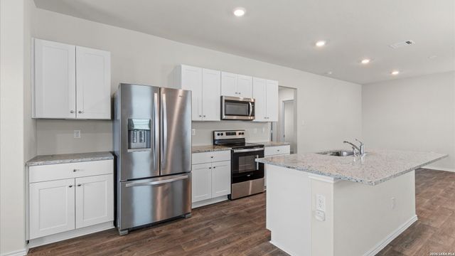 1609 Chianti Pass, New Braunfels, TX 78130