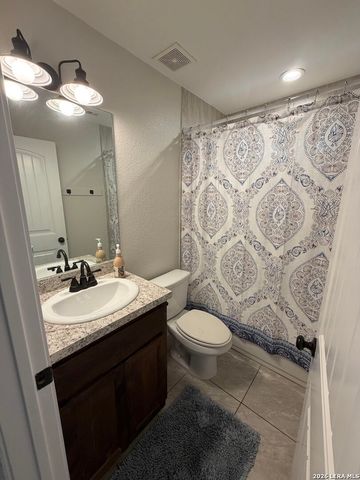 1518 BOB WHITE DR, Spring Branch, TX 78070
