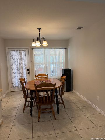 1518 BOB WHITE DR, Spring Branch, TX 78070