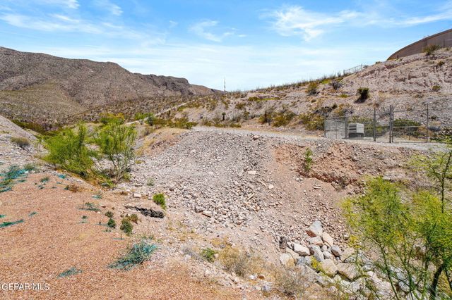 4800 N Stanton Street 86, El Paso, TX 79902