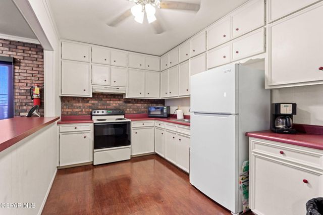 4800 N Stanton Street 86, El Paso, TX 79902