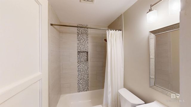 8 Lancaster Road, Mobile, AL 36608