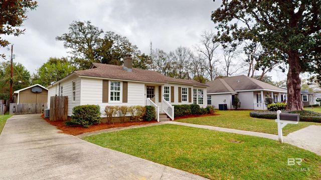 8 Lancaster Road, Mobile, AL 36608