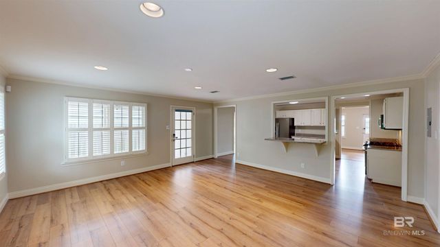 8 Lancaster Road, Mobile, AL 36608